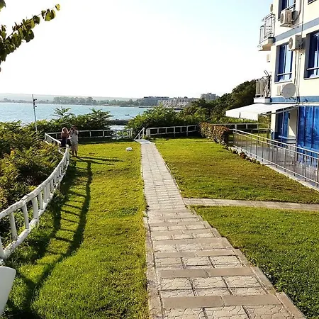 Blue Bay Sea View *