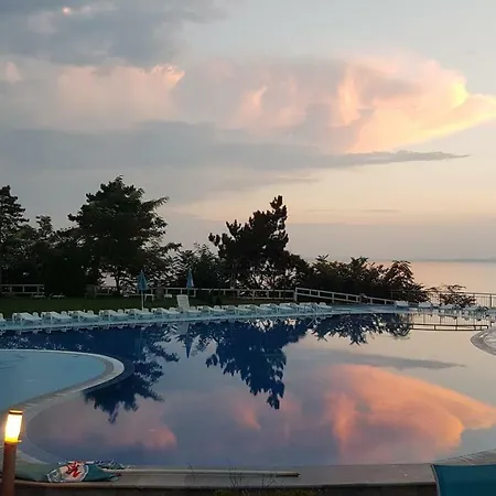 Blue Bay Sea View Apartment